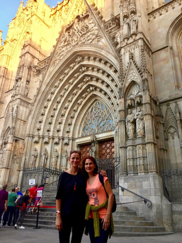 da-AL with cousin at Barcelona Cathedral