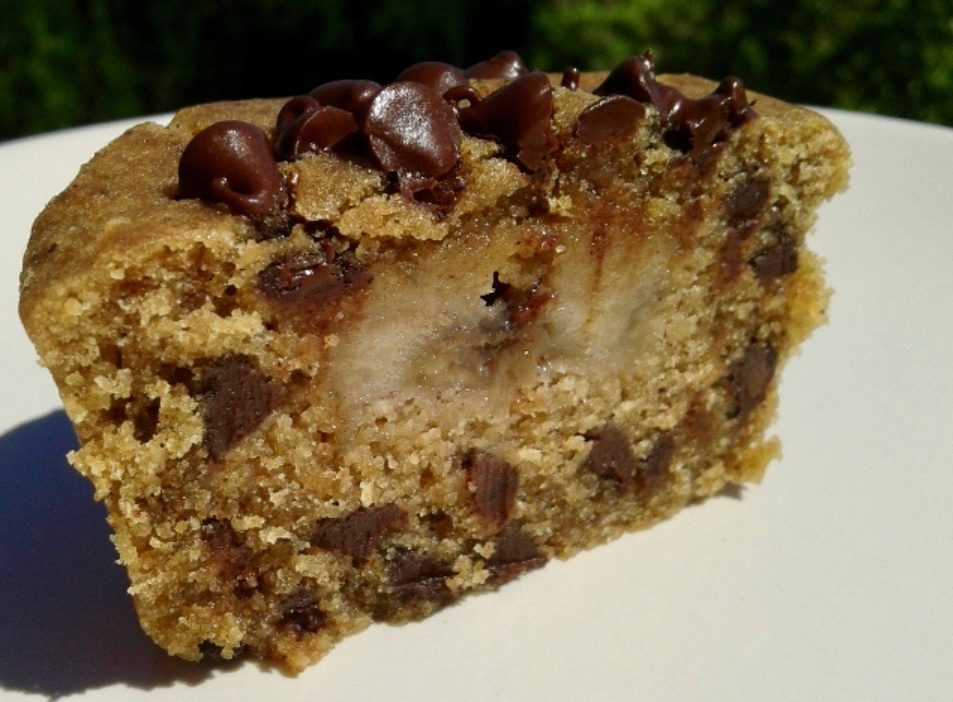 Chocolate Hazelnut Banana Muffins by Roijoyeux