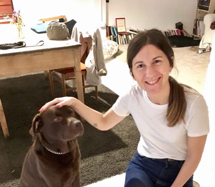 Airbnb hostess Itzi and her dog