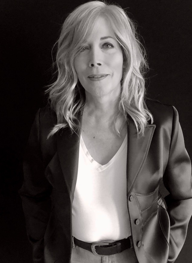 Valeska Réon has wonderful news! 