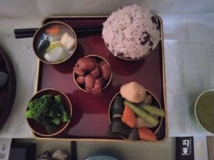Photo of food cooked by Hitomi, in honor of her father.